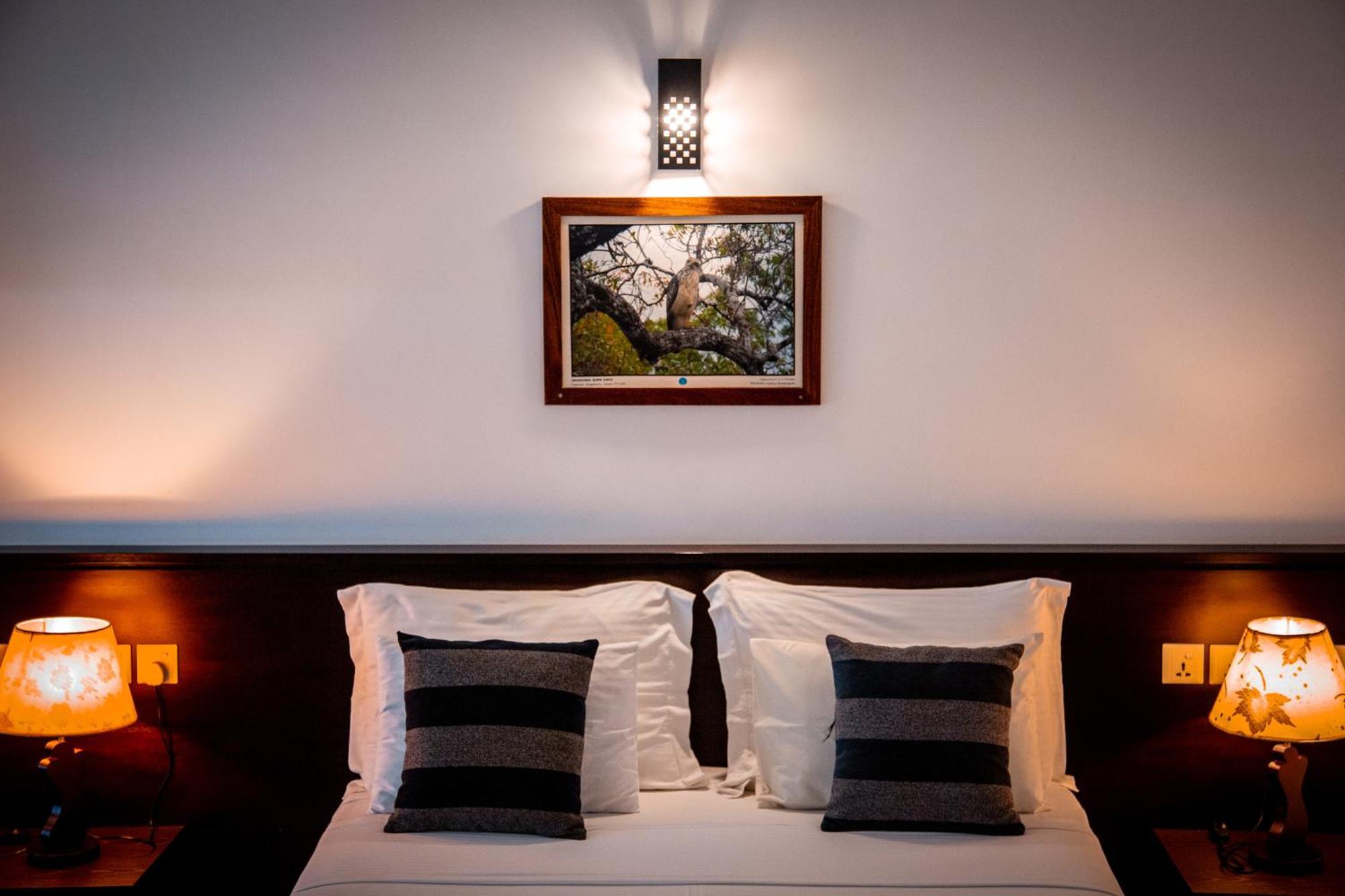 Riverside Inn Fuji Бентота Экстерьер фото